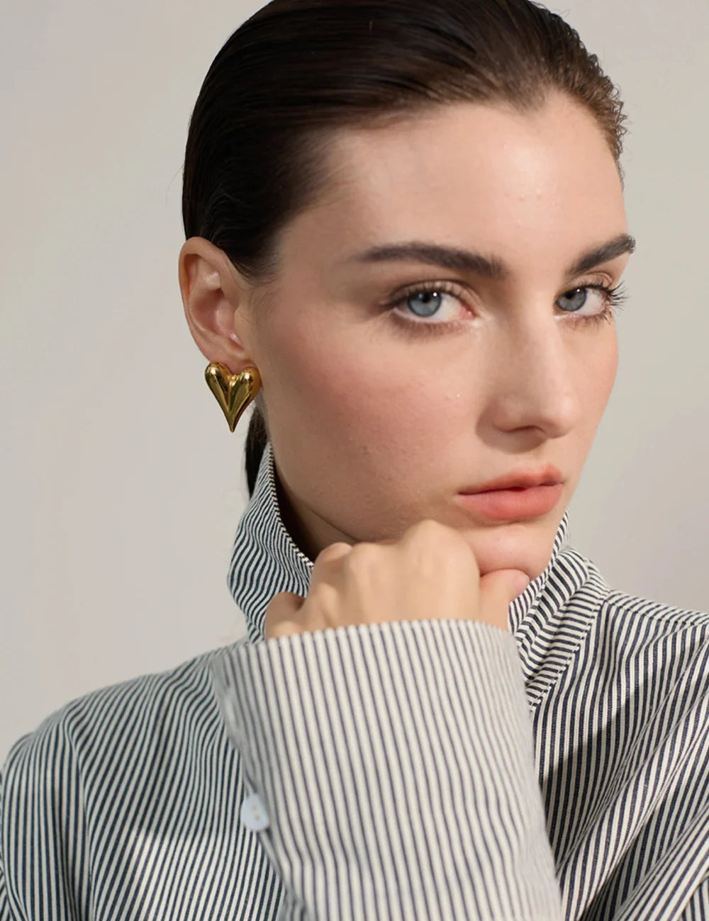 Alma Heart Stud Earrings