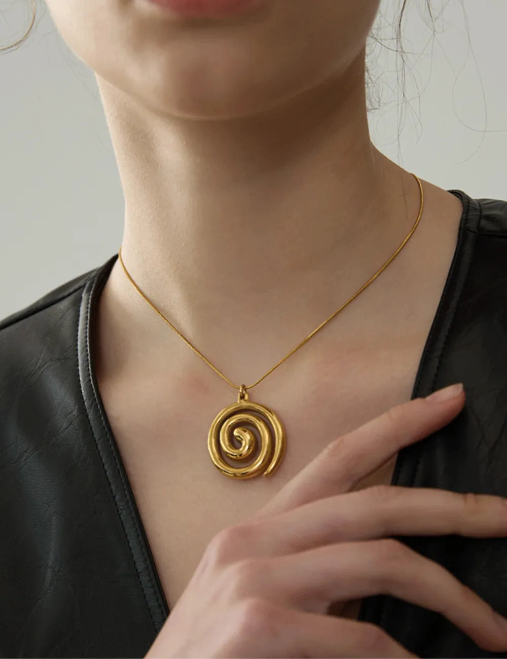 Sculpted Spiral Pendant Necklace