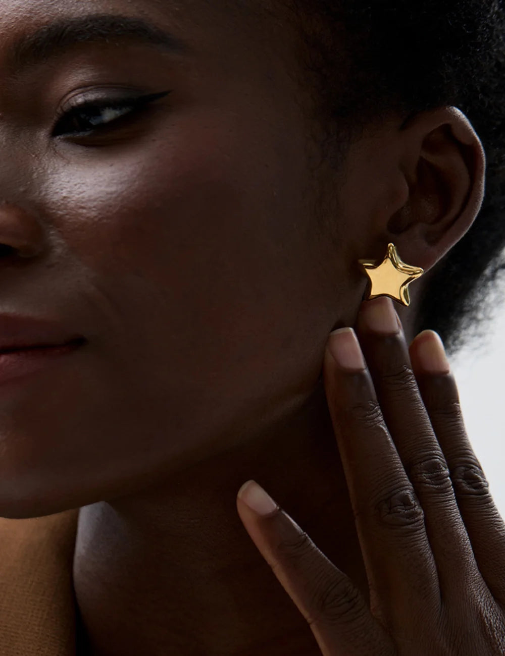 Polished Star Stud Earrings